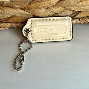 Coach Cream Patent Leather Classic Hang tag